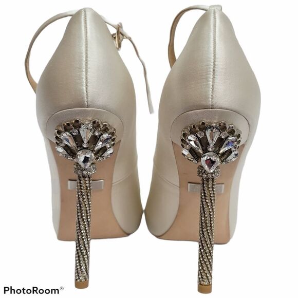 Badgley Mischka Diego Ankle Straps Pumps Size 6.5 - Picture 7 of 13